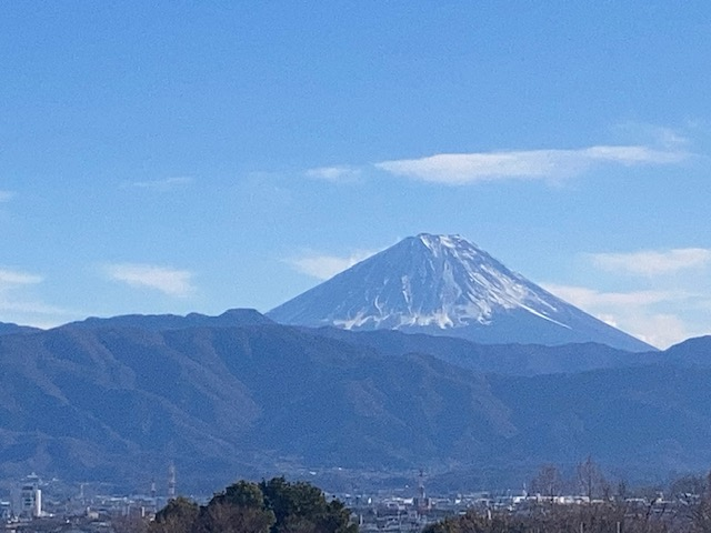 2023双葉SAから富士山.png