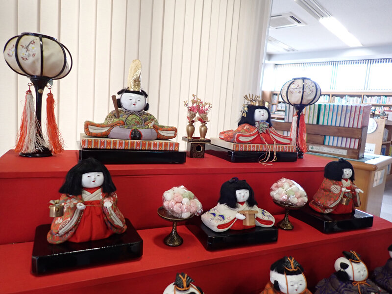3.風樹文庫ひな人形.jpg